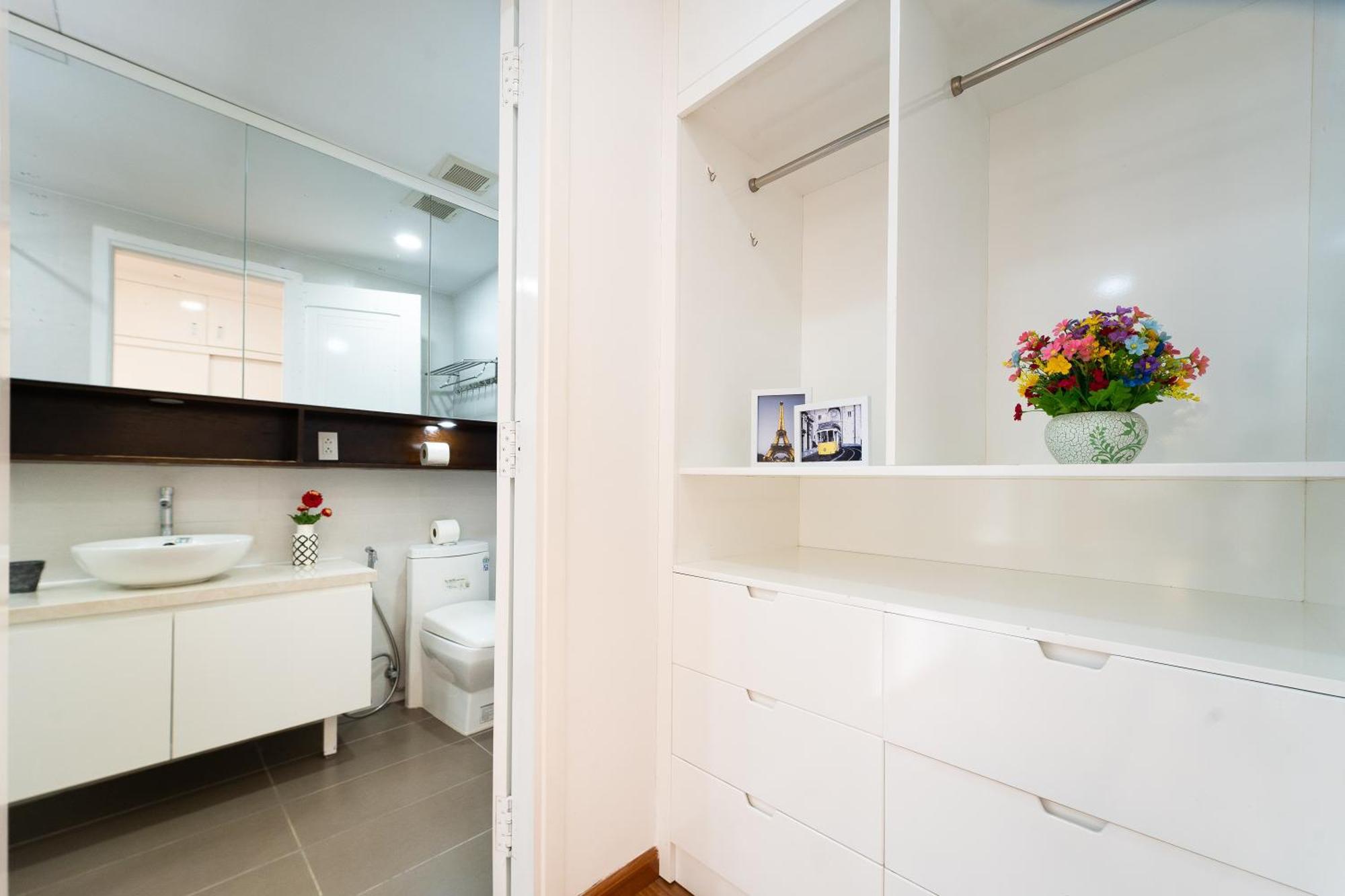 Appartement 2br-vibrant Home-sunrise North-d7-hana's