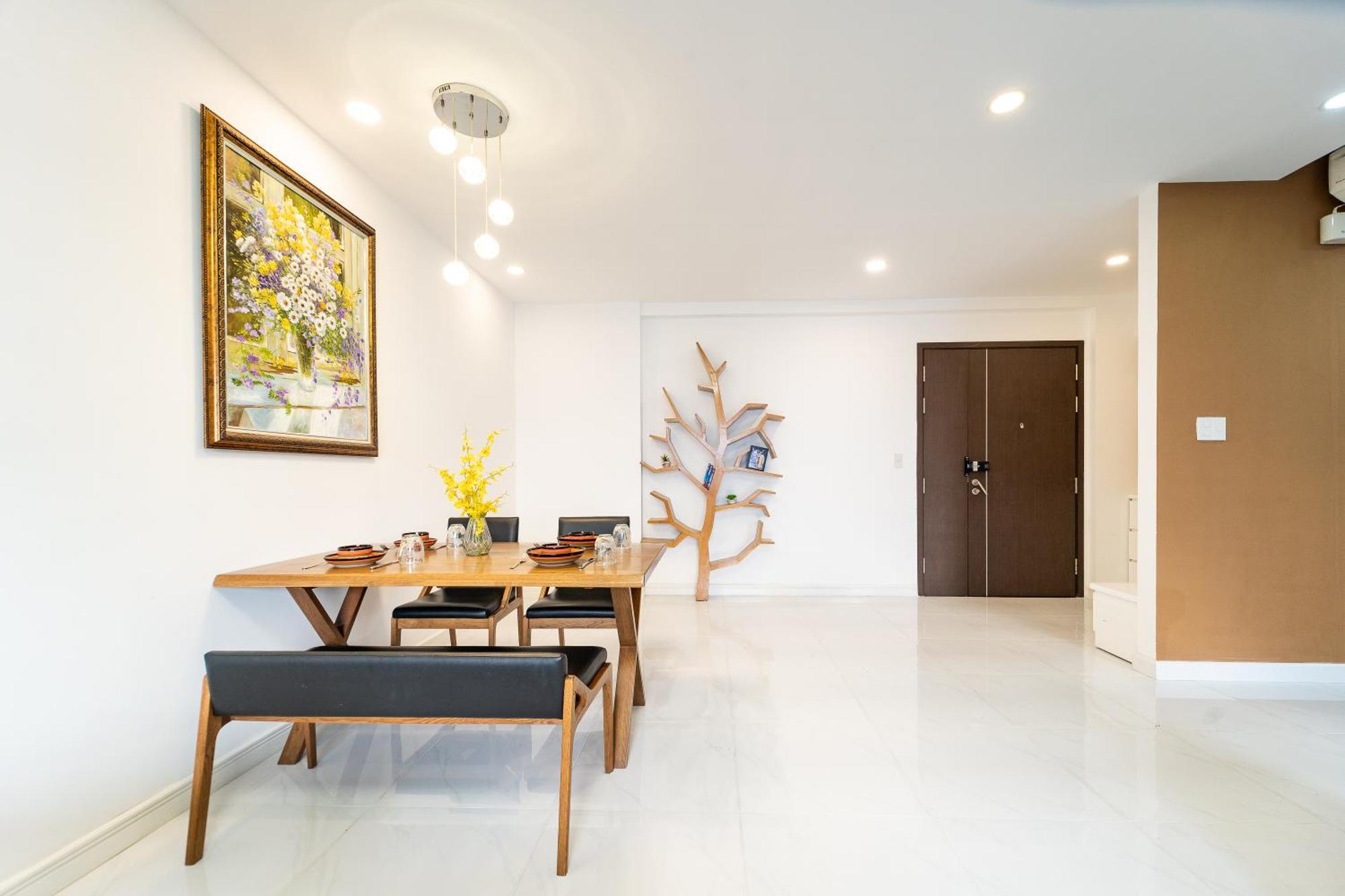 2br-vibrant Home-sunrise North-d7-hana's Apartment *